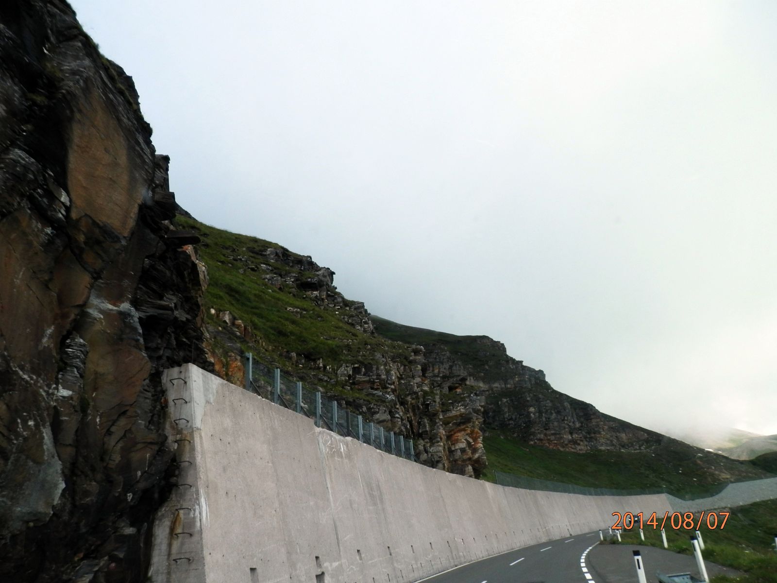 Grossglockner_Hochalpenstrasse_9.jpg
